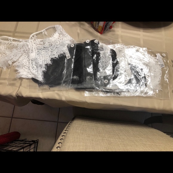 Lace Cheeky Shorts / Panties - Picture 12 of 15